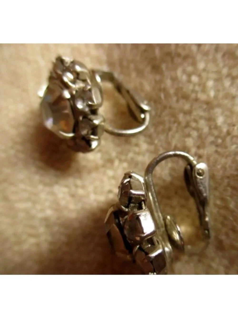 Rhinestone Clip-On Earrings Estate Vintage Silver-Tone Sparkling Floral Design